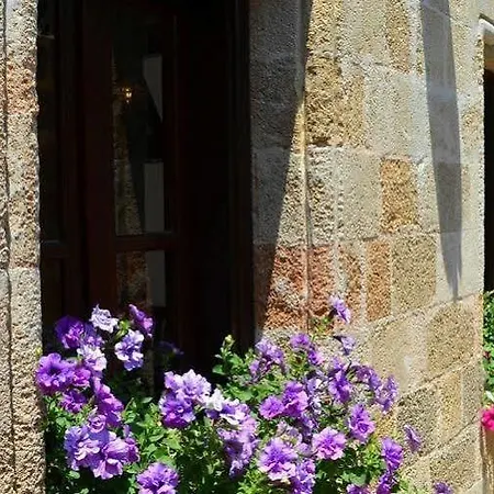 Hotel Ellique 4*