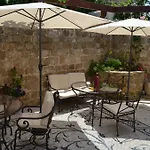 Ellique 4* עיר רודוס