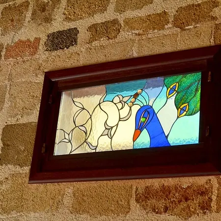 Ellique מלון עיר רודוס